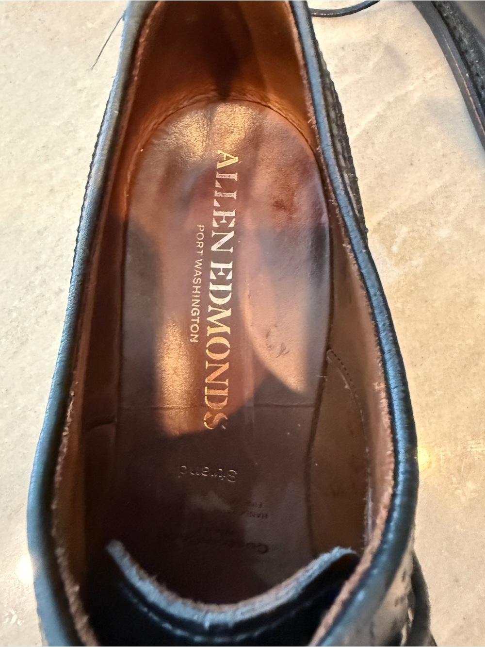 Men's Allen Edmonds "Strand" Cap-Toe Oxford Shoes - Black Leather - Size 10.5 D - Picture 5 of 7